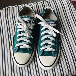 DISCOUNTED SUSTAINABLE 🌎 Turquoise Converse All Star Size 6 ♻️ & Save The Earth